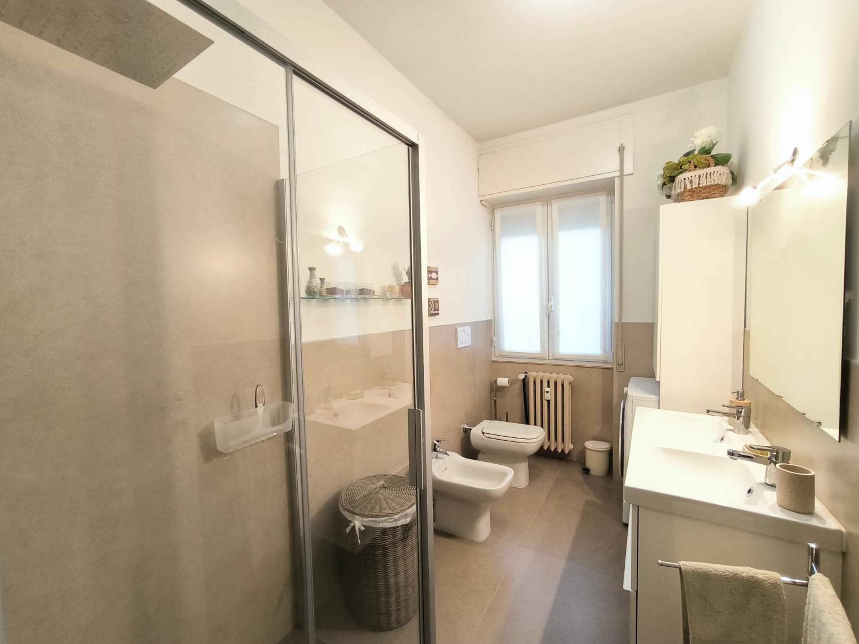 Casa Dina en Baveno — bathroom