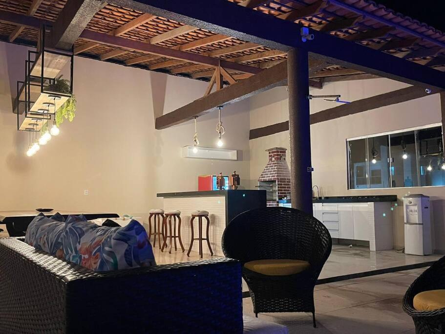 Casa com magnífica vista para praia do Atalaia