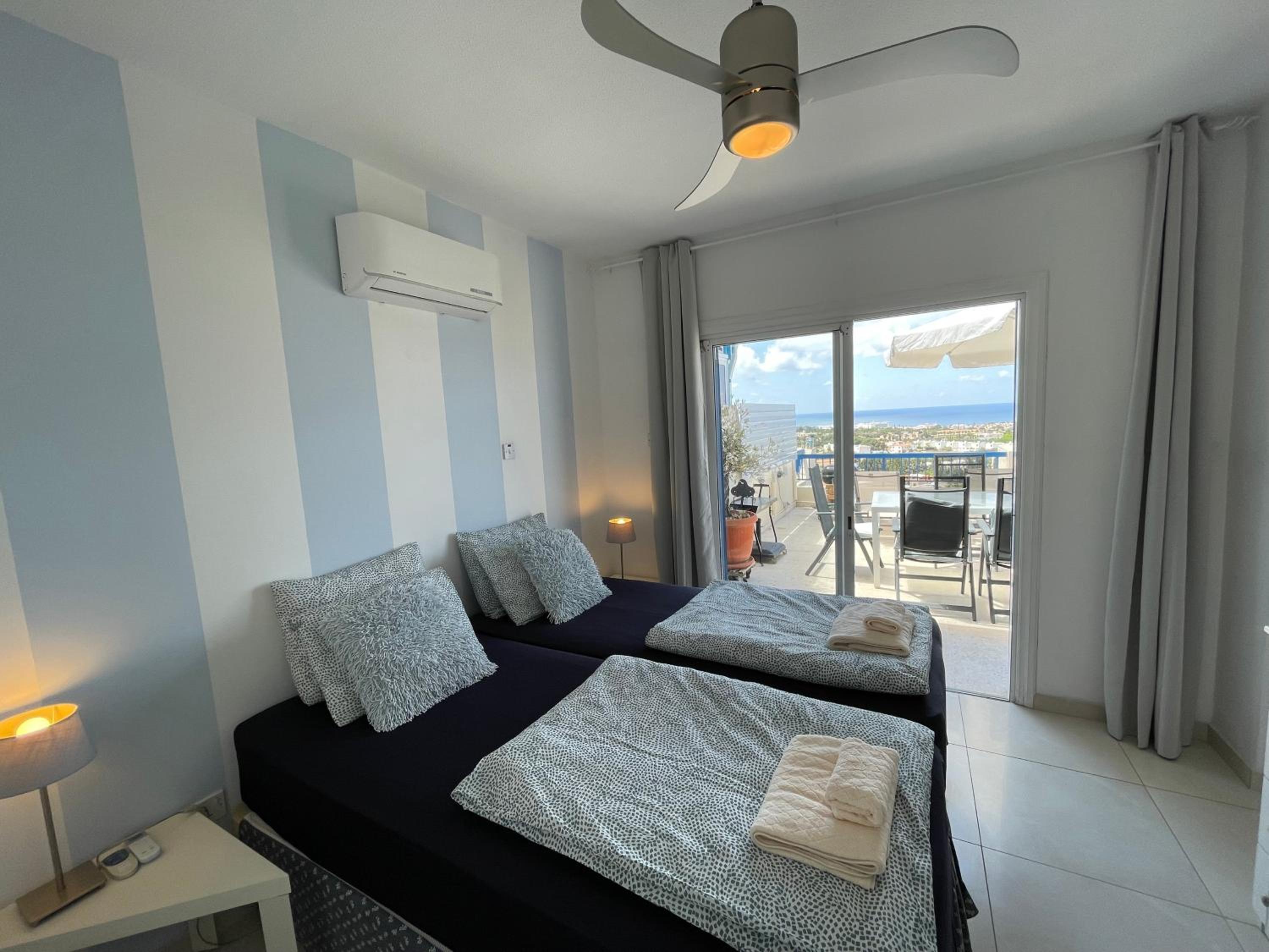 Sea View Penthouse-Style