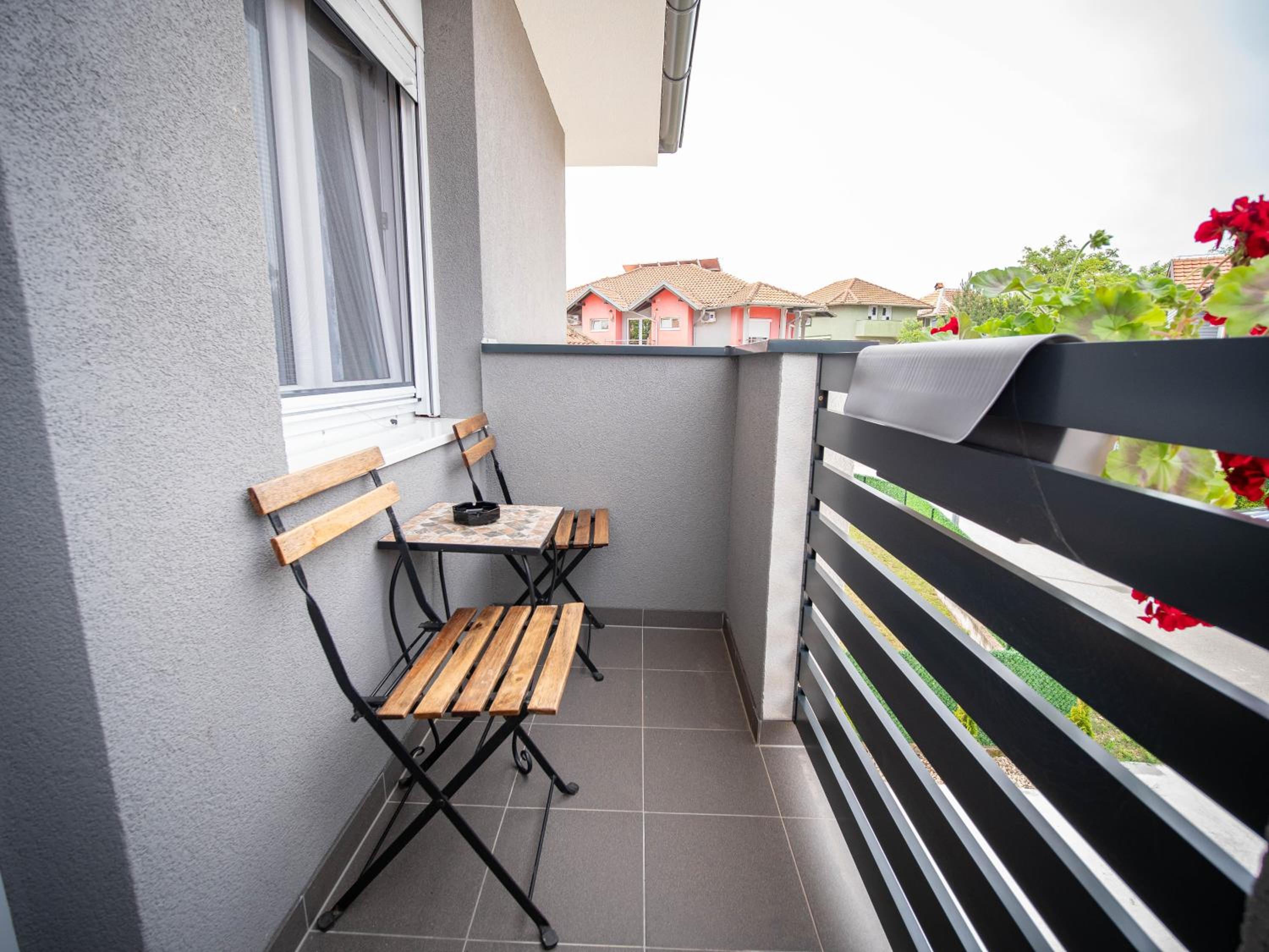 Apartman T-1 Srebrno jezero view 3