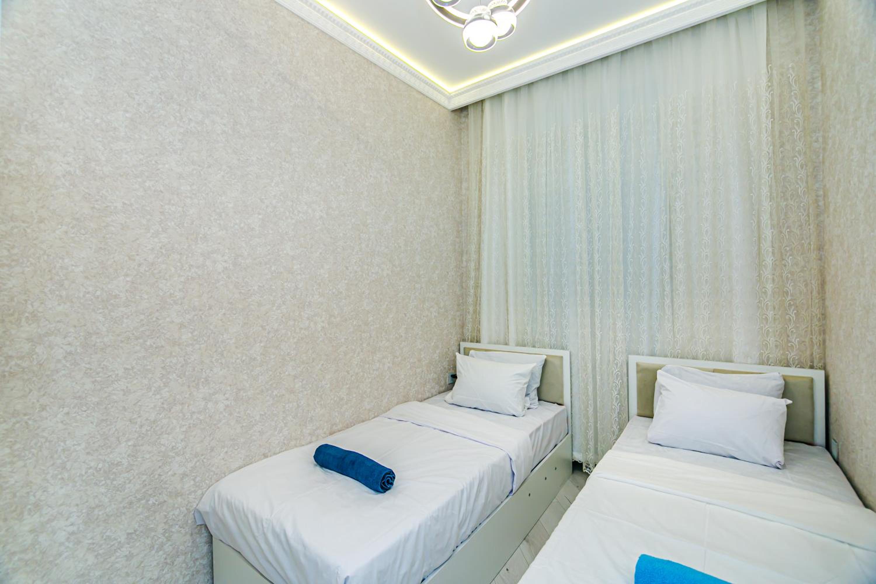 White House Baku