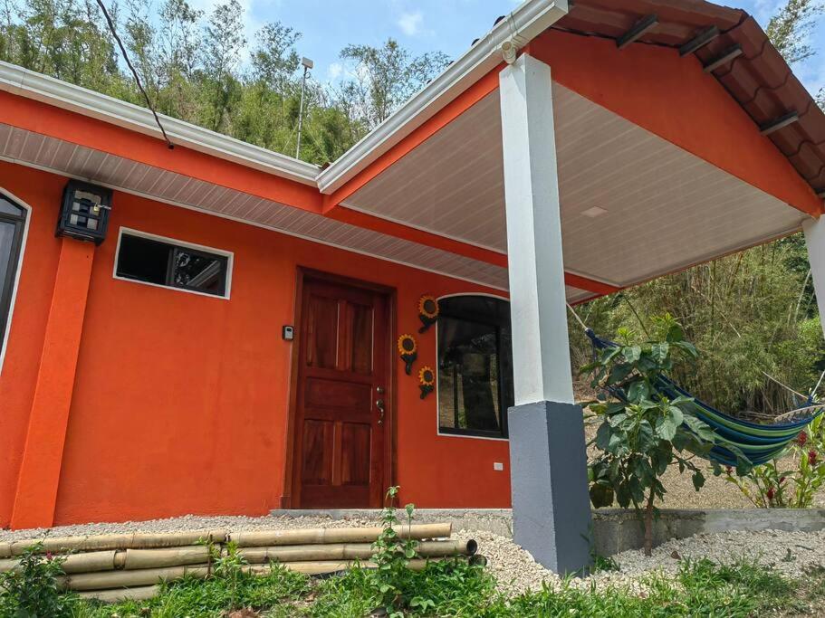 Hermosa Casa en Medio de la Naturaleza Monteverde