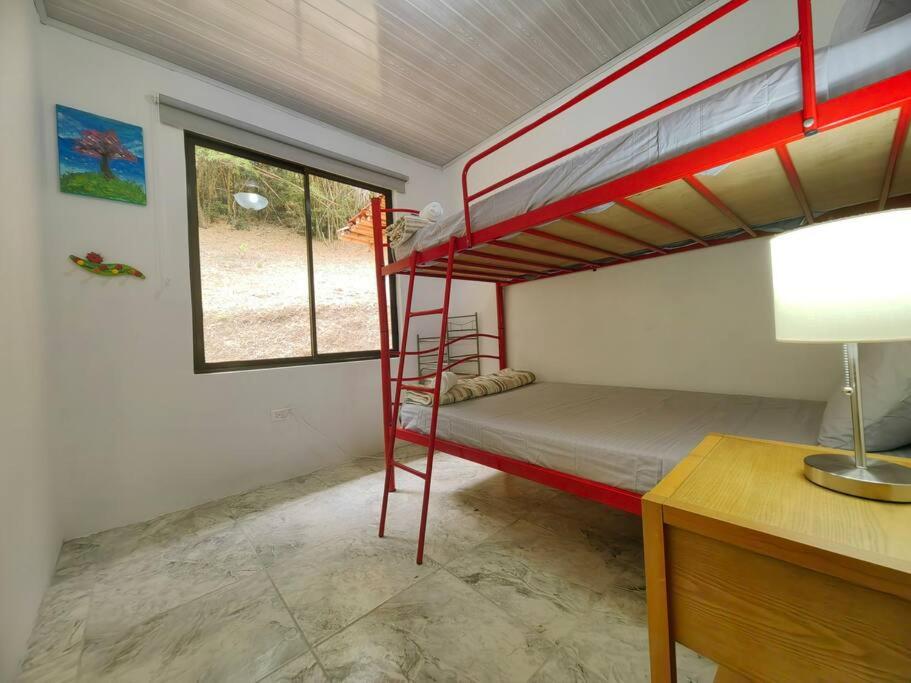 Hermosa Casa en Medio de la Naturaleza Monteverde