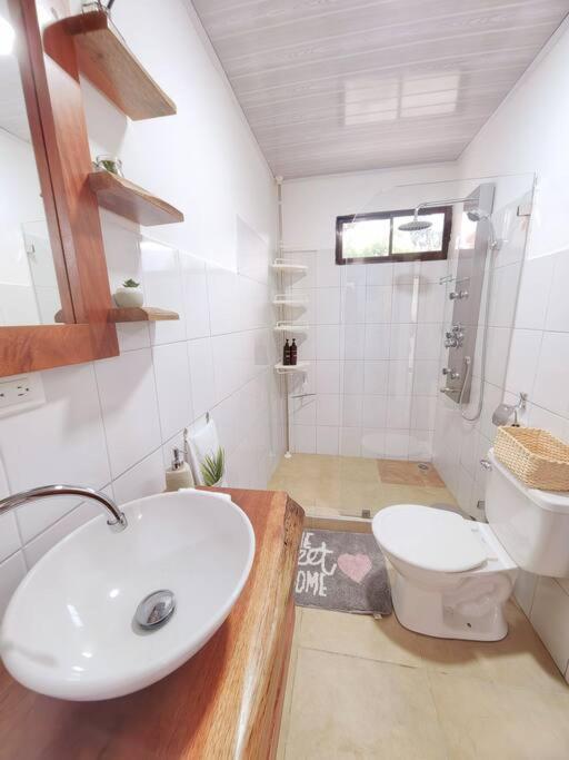Hermosa Casa en Medio de la Naturaleza Monteverde