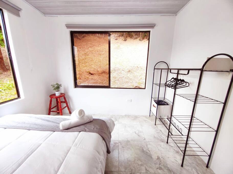 Hermosa Casa en Medio de la Naturaleza Monteverde