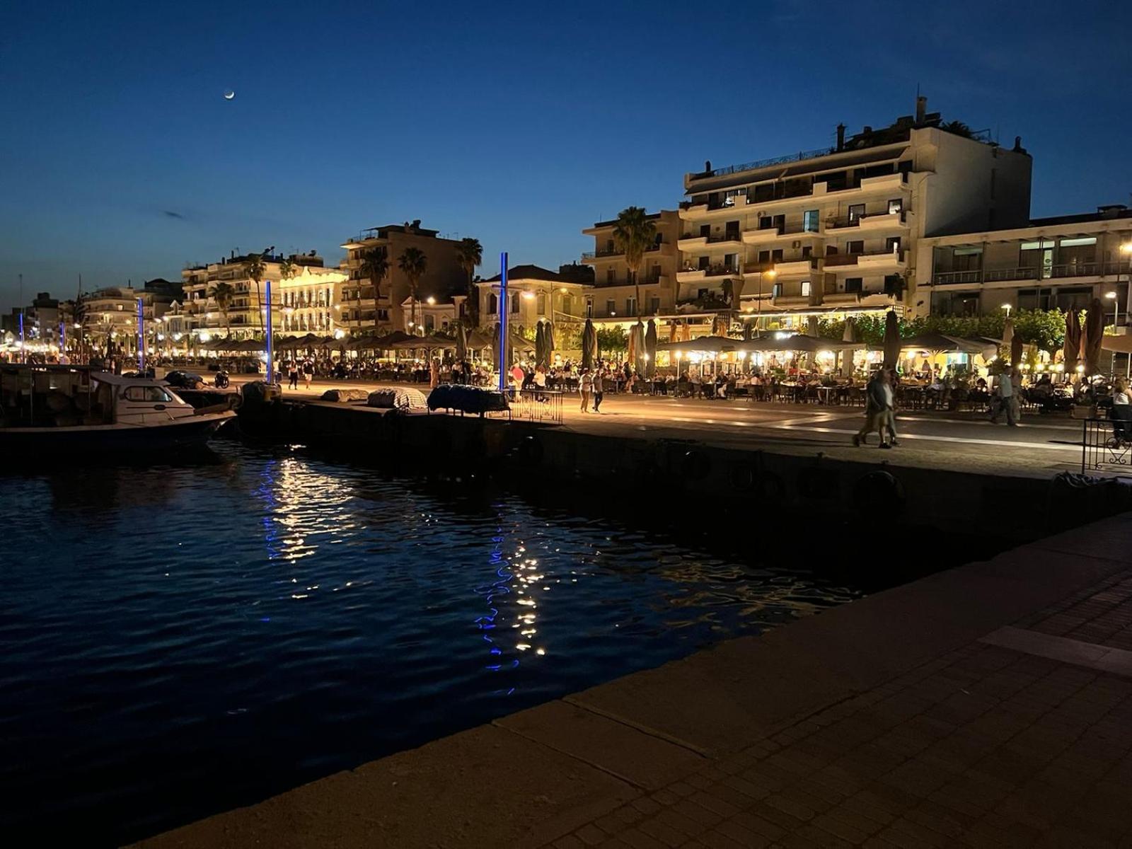 Grand Luxury Apartment Seafront Kalamata