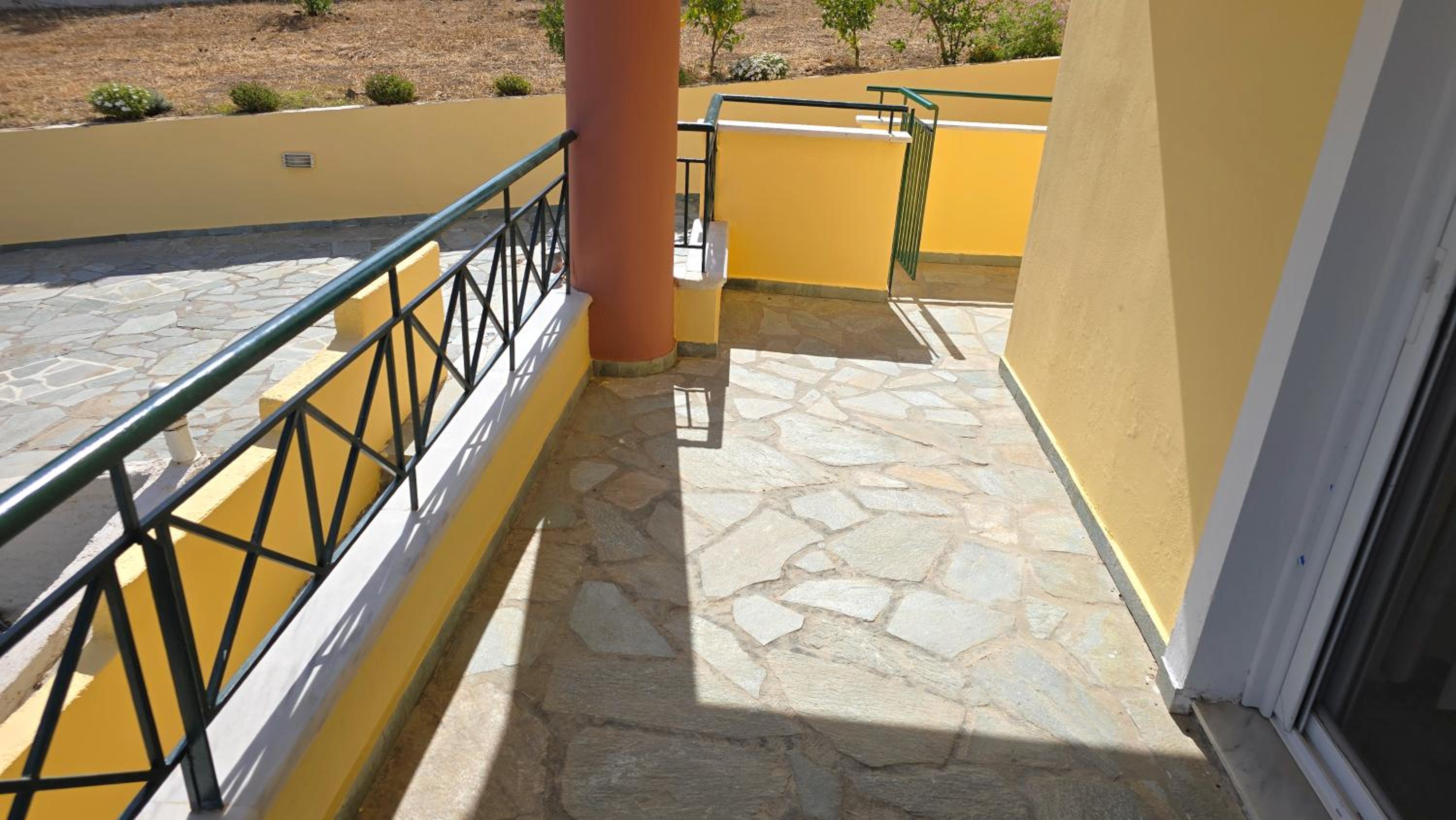 Villa Theonymfi