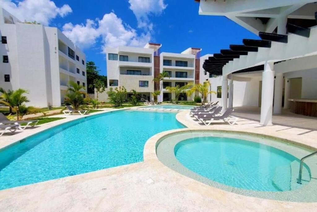 Amare Beach Front Condo