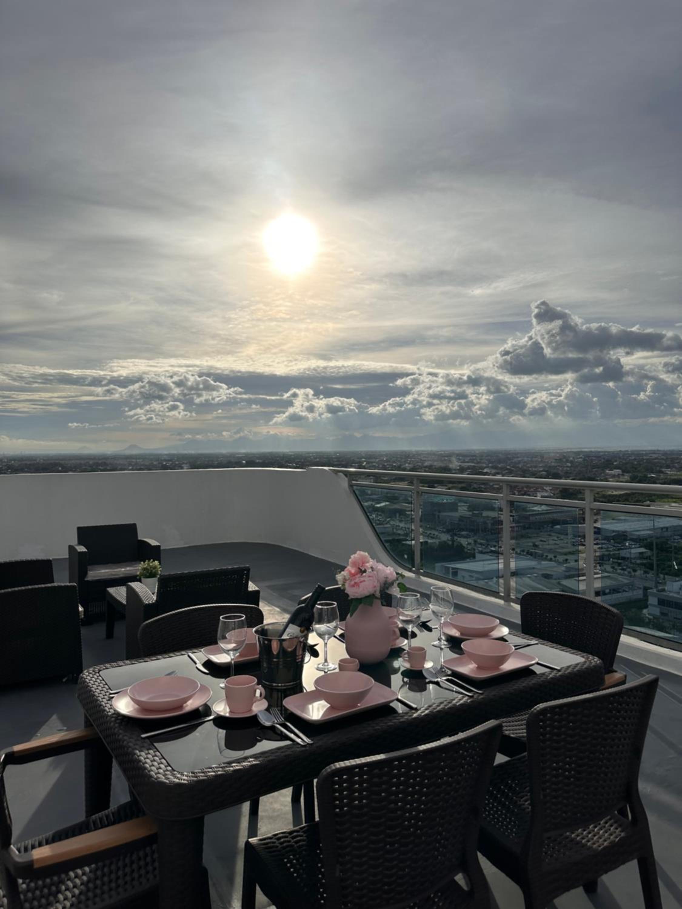 Analiza Penthouse Azure North