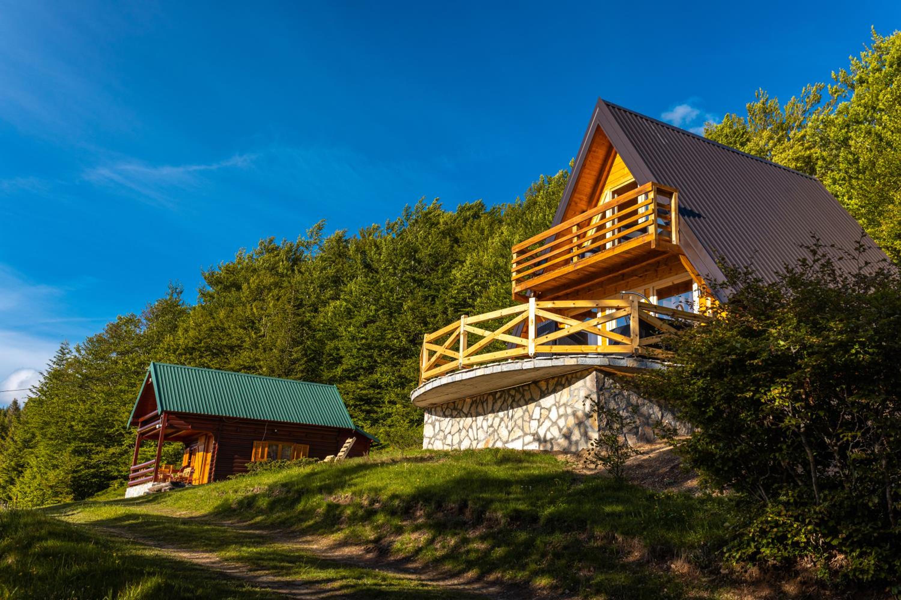 Mountain House Komovi-Radunovic DE LUX view 4