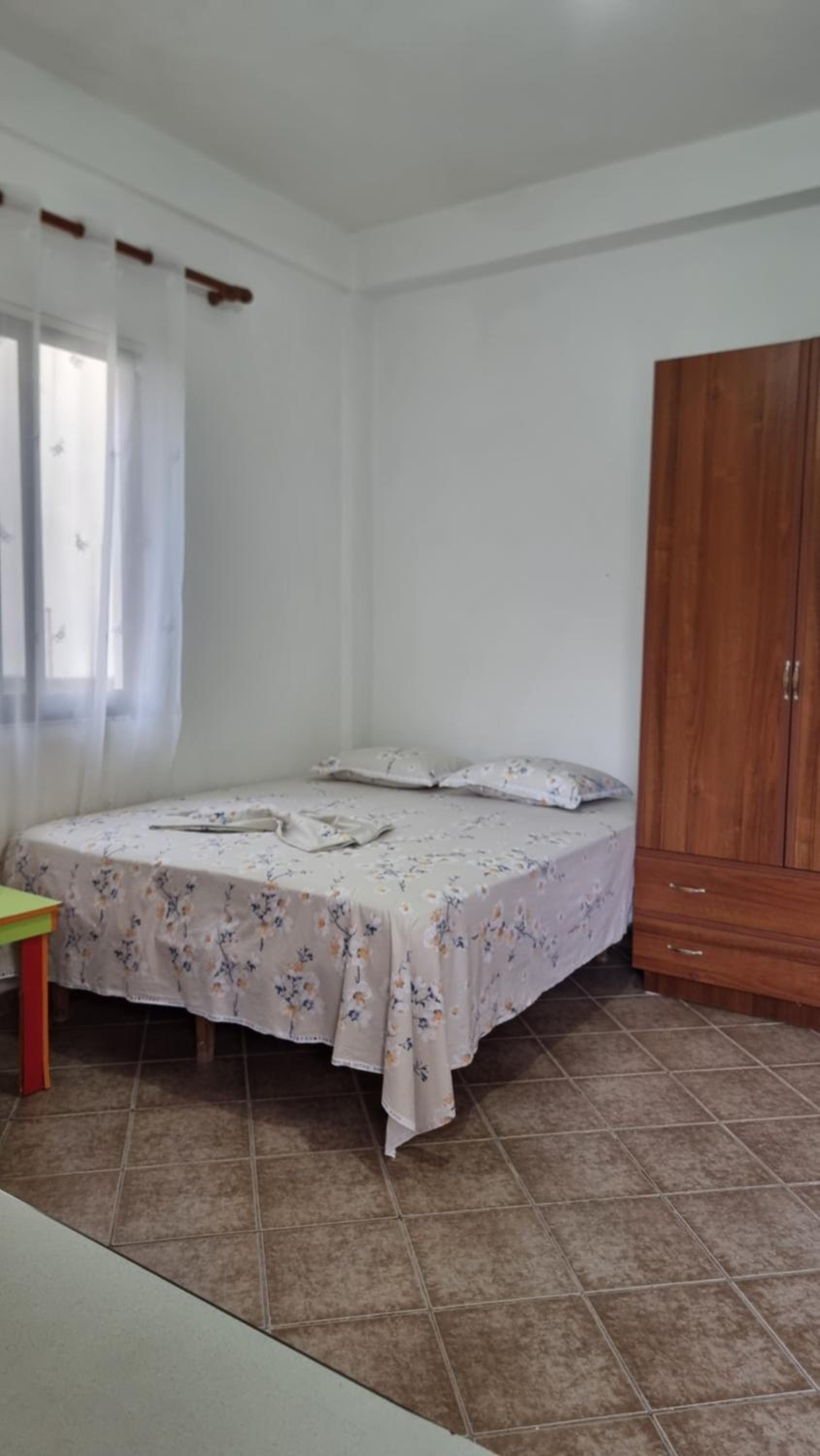 Rooms for rent