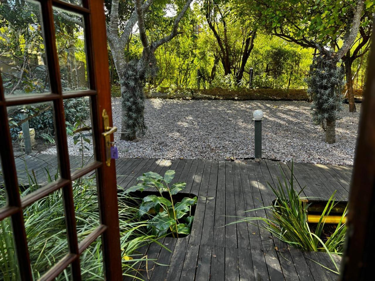 Botanica Guest House