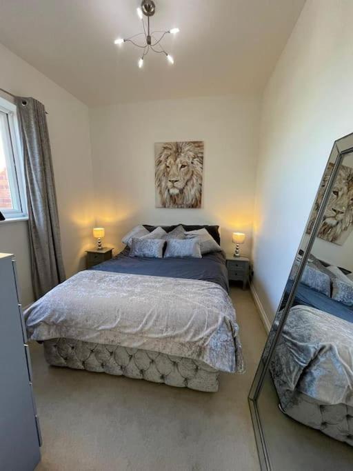 Stylish modern Cottage, Kidderminster view 2
