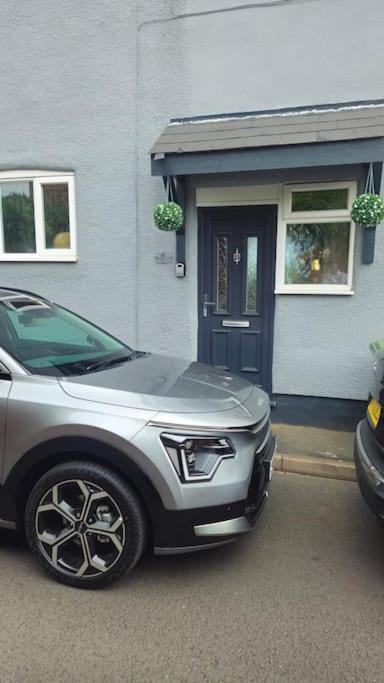 Stylish modern Cottage, Kidderminster view 4