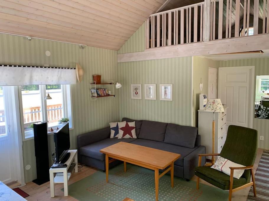 Lantligt sommarställe med närhet till Byrum & Böda view 5
