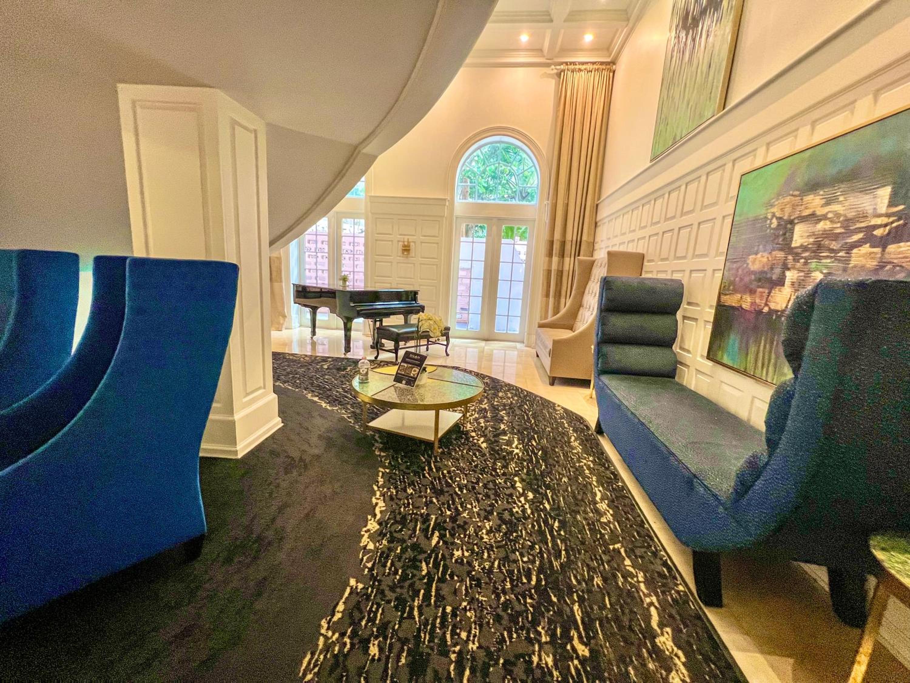 lounge