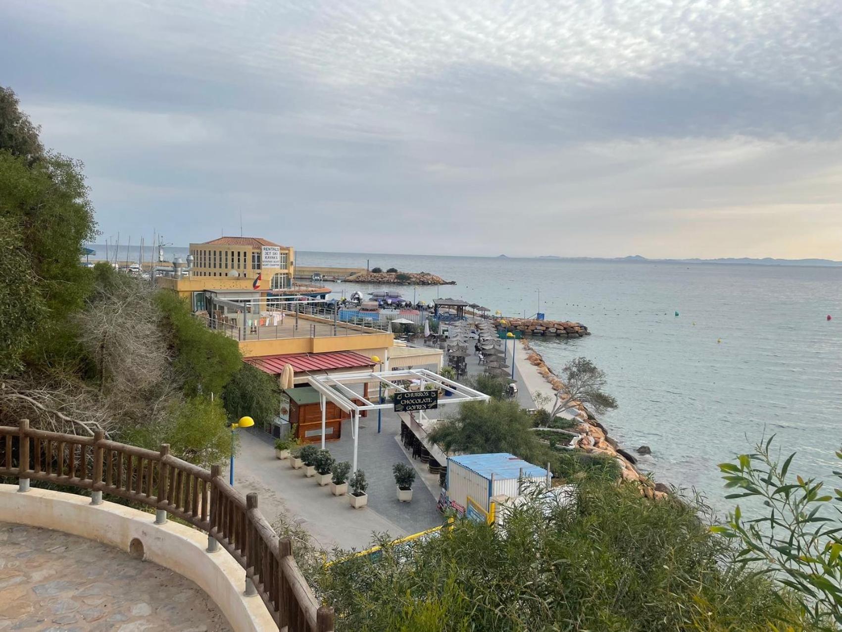 House with rooftop terrace in Cabo Roig