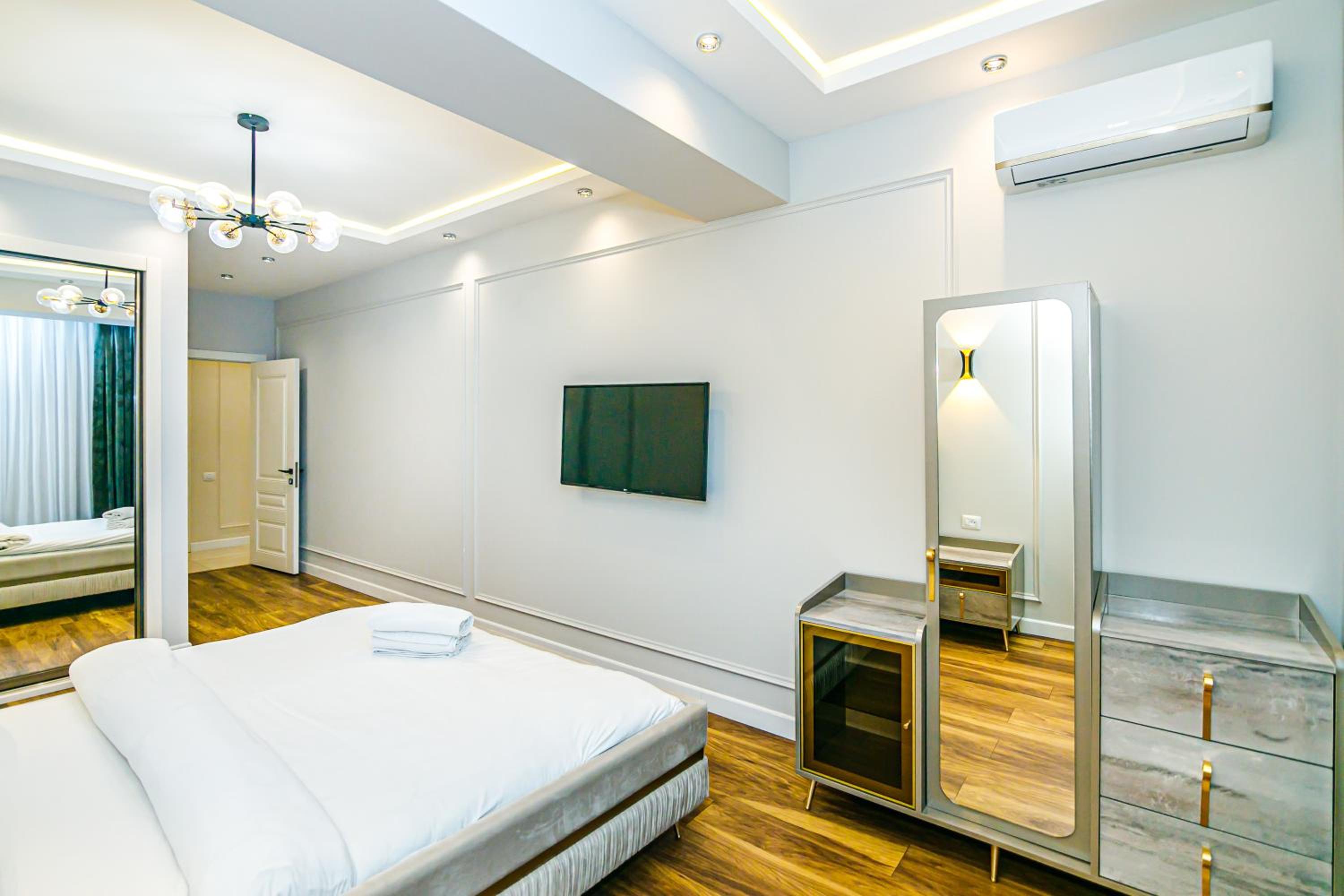 Park Azure Premium Home