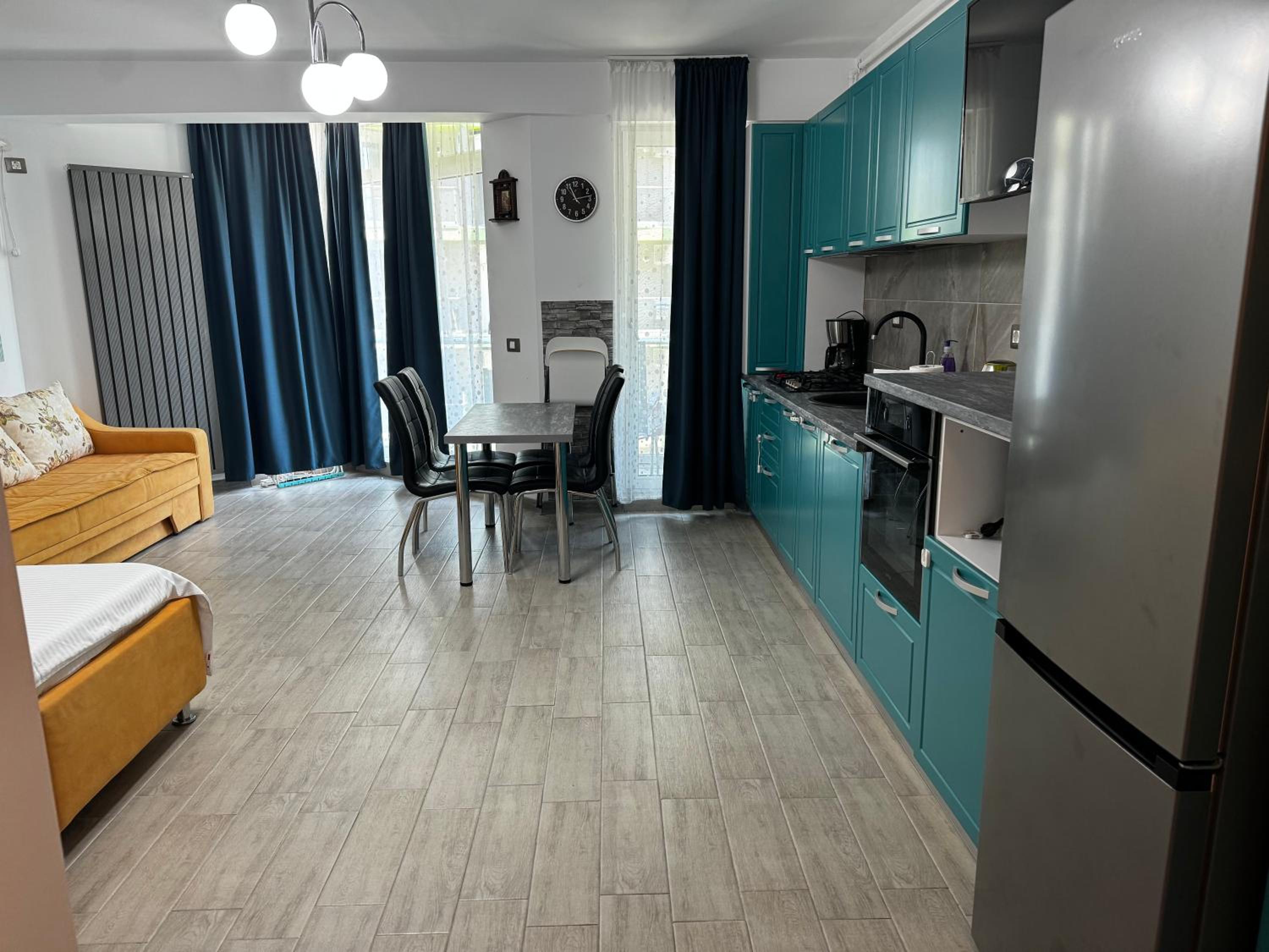 EKA Studio Mamaia nord view 2