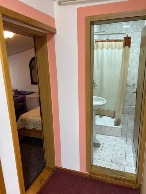 Hondo Rooms & Apartments