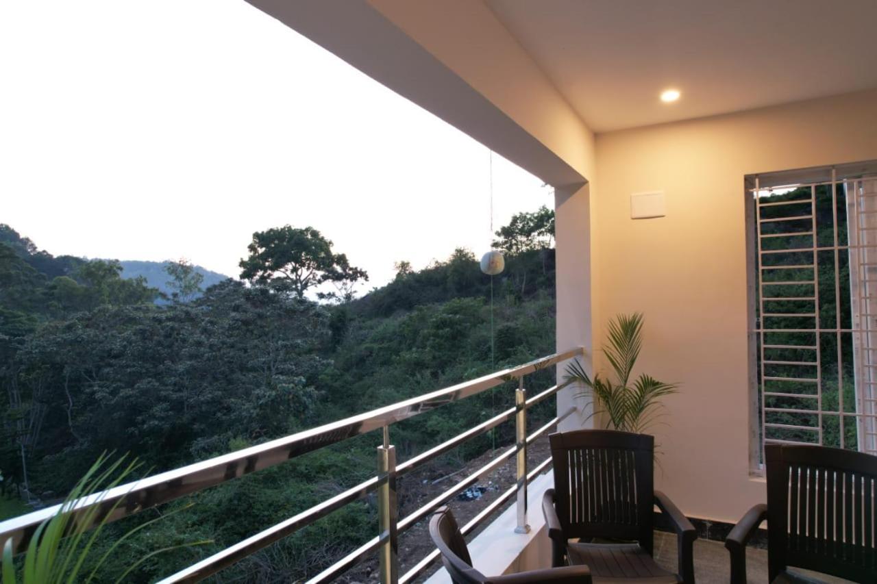 UNIQUE RESORT Inn yercuad