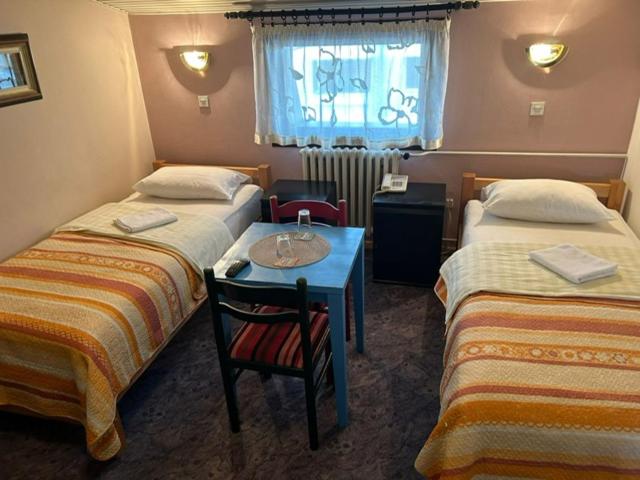 Hondo Rooms & Apartments