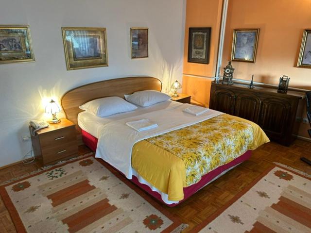 Hondo Rooms & Apartments