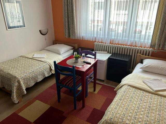 Hondo Rooms & Apartments