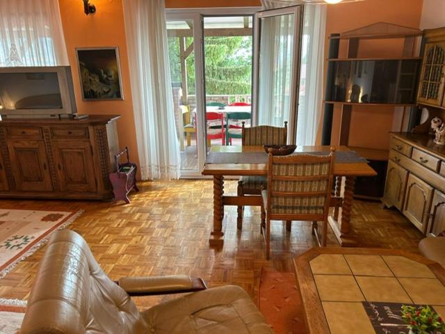Hondo Rooms & Apartments
