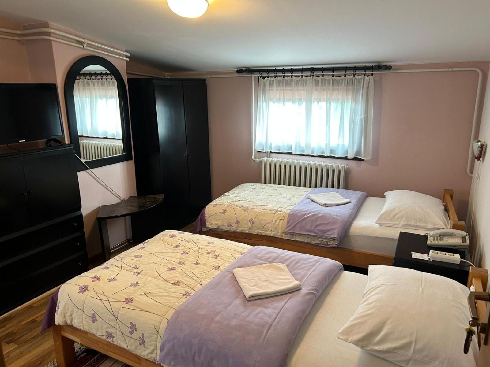 Hondo Rooms & Apartments