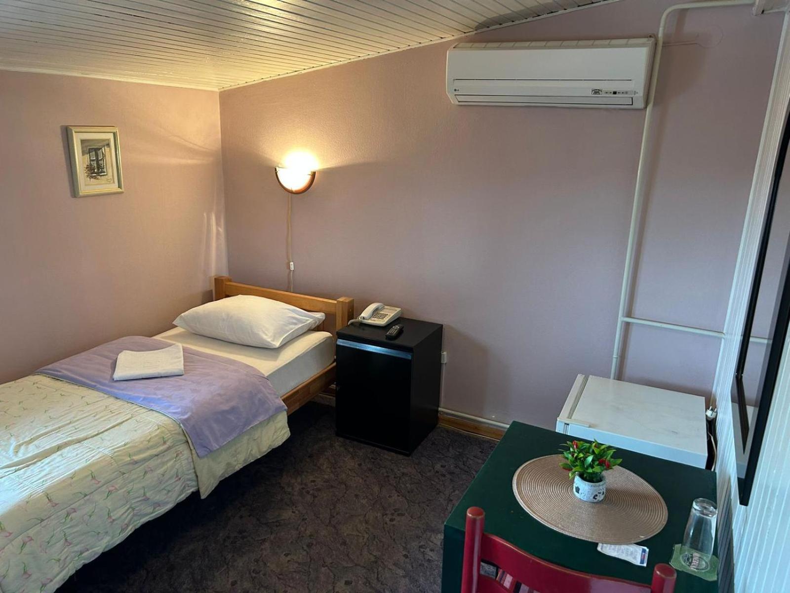 Hondo Rooms & Apartments