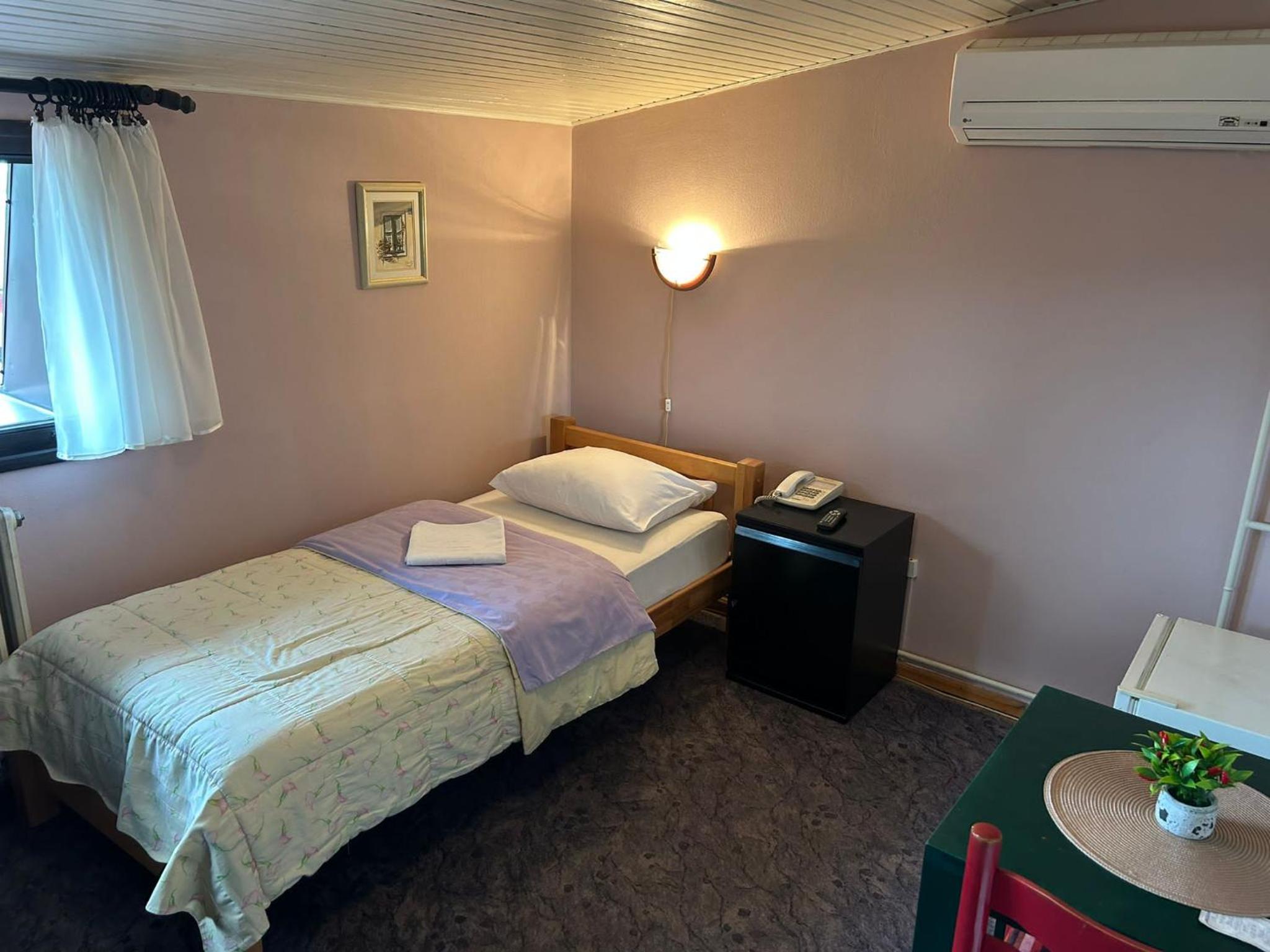Hondo Rooms & Apartments