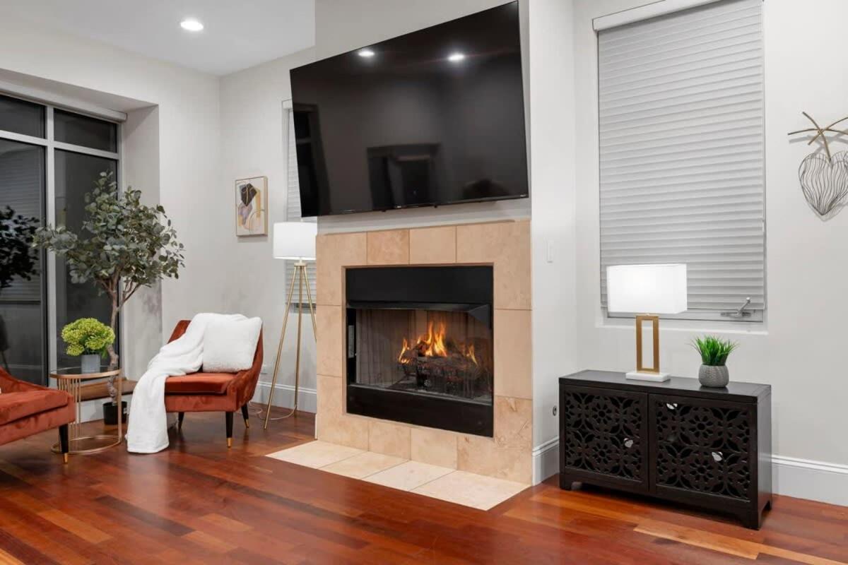 Luxury Retreat with Home Theater view 3