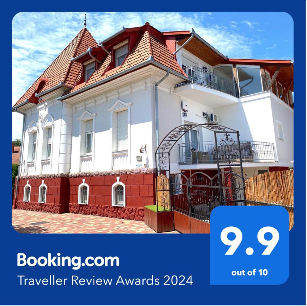 Hotel Villa Lillybeth - Lake Balaton - Image 1