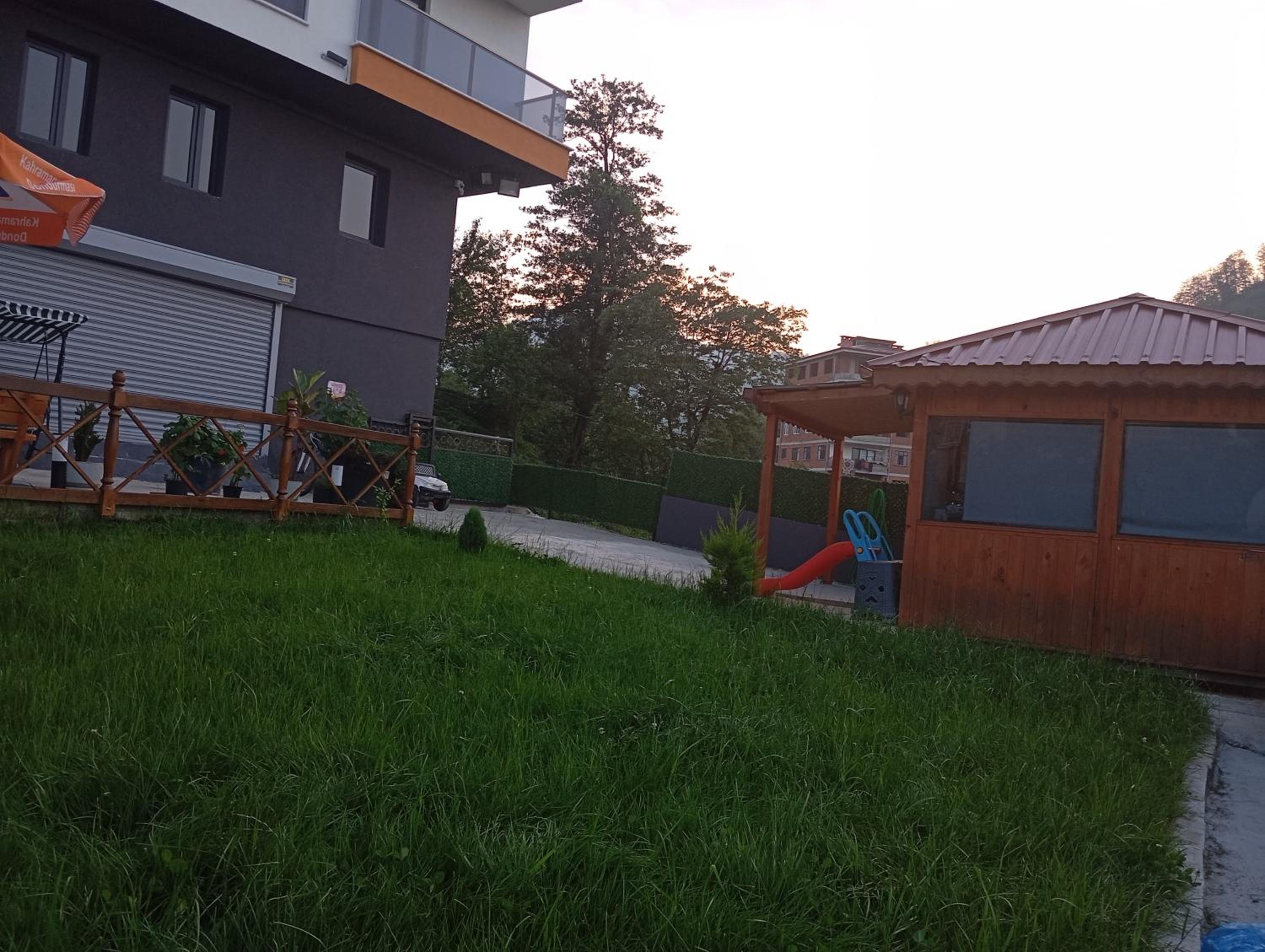 Sama house