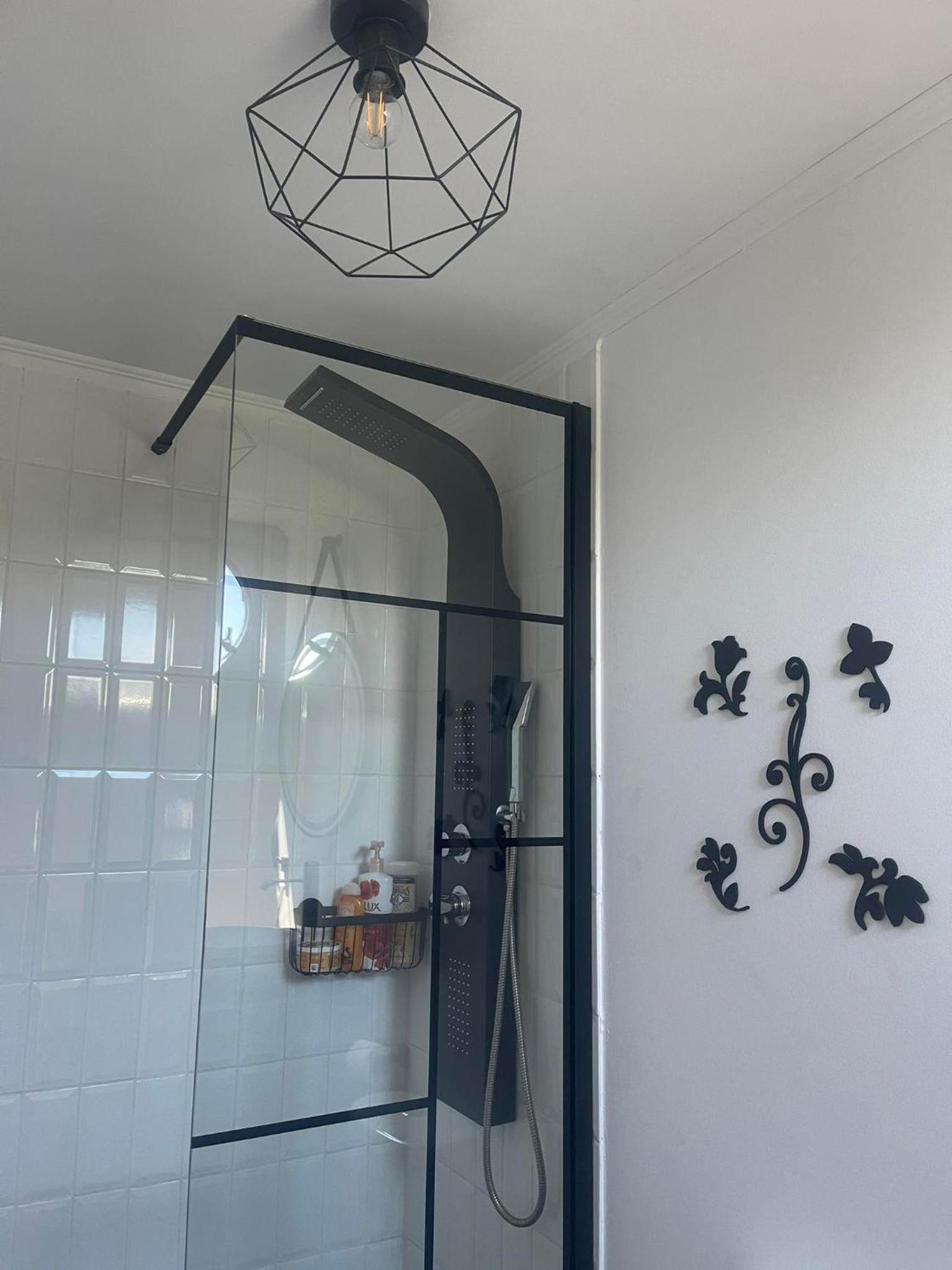 Ellie's Eco Private Glamping and Spa - Property Image 17