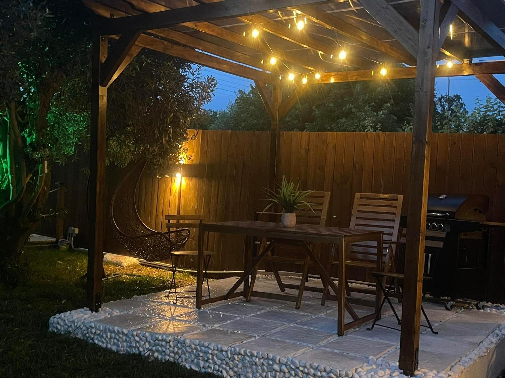 Ellie's Eco Private Glamping and Spa - Property Image 15