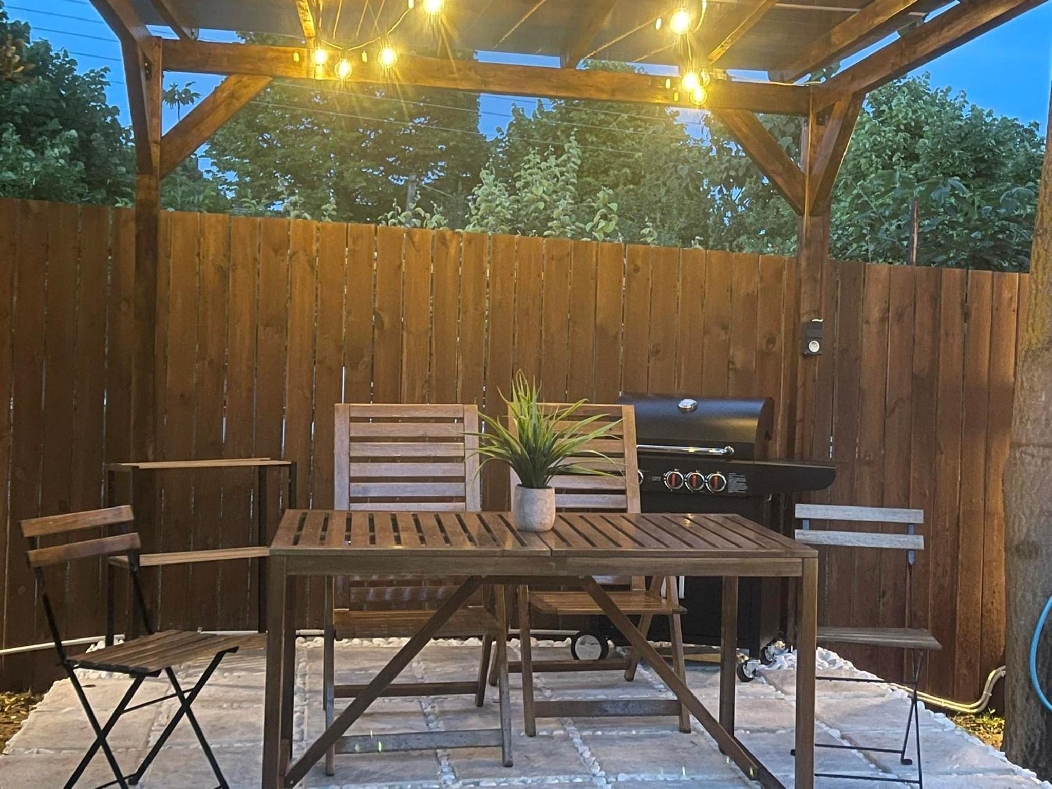 Ellie's Eco Private Glamping and Spa - Property Image 13