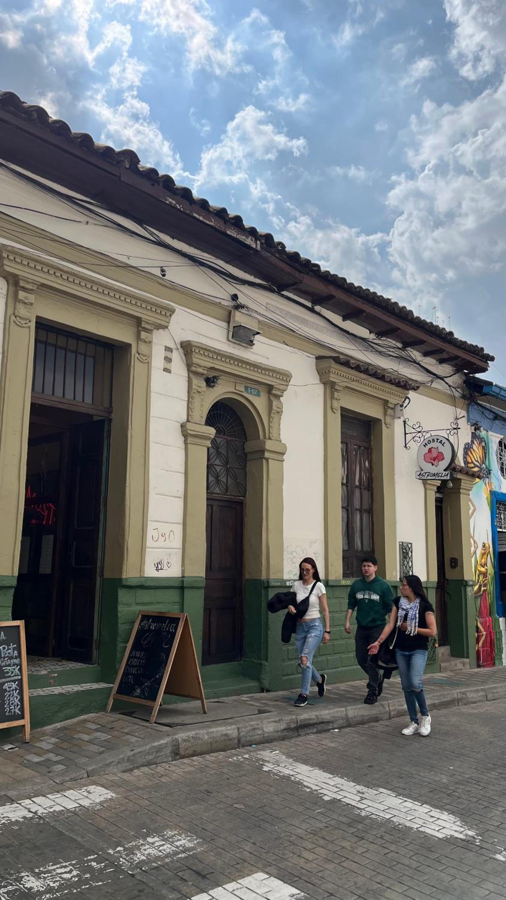 Hostal Casa Astromelia