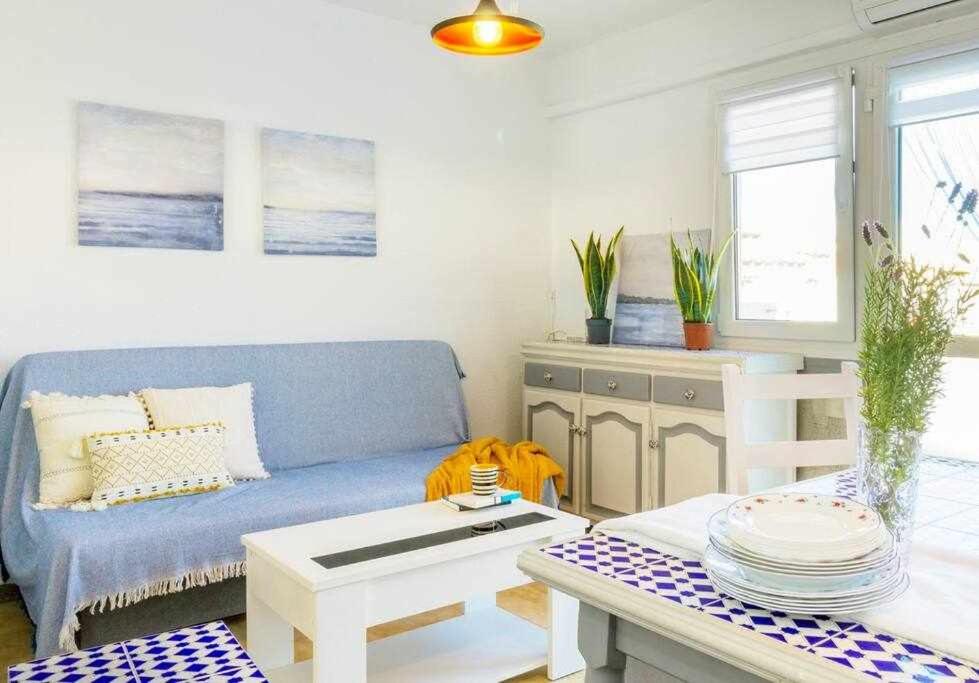 Bungalow Pink lago jardín