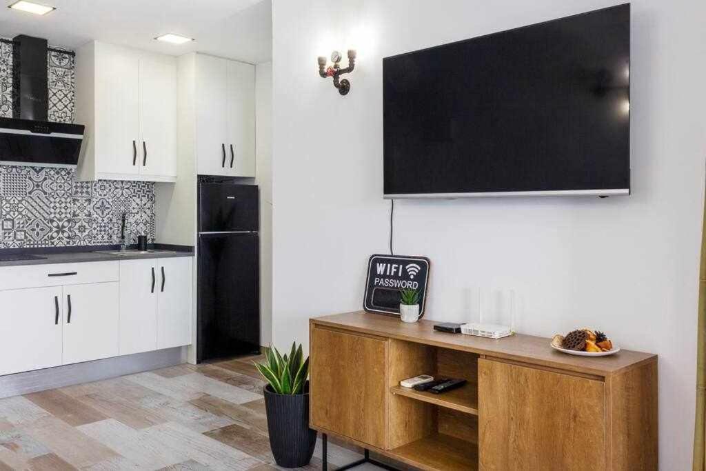 Bungalow Pink Palm beach