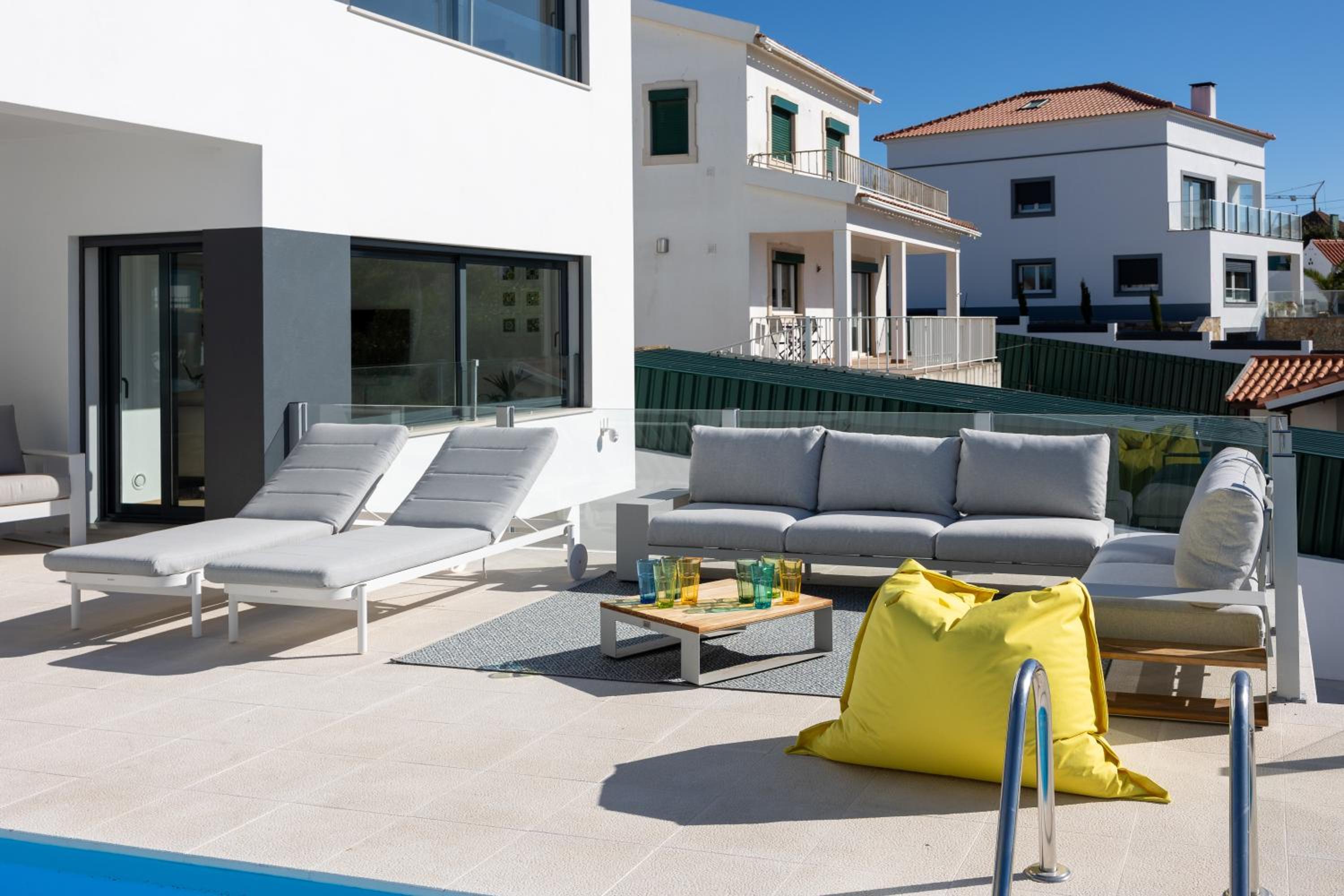 Silver Coast Beach Villa-Casa de Luxo com Piscina e Vista Mar view 3