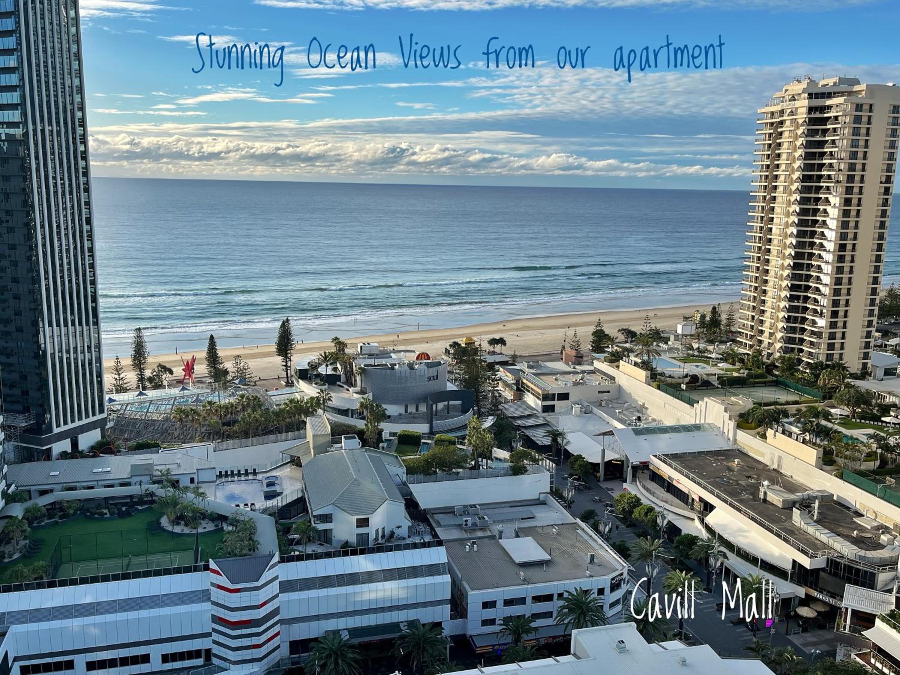 Spectacular 19th Floor Apartment in Heart of Surfers Paradise