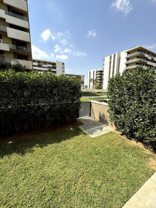 Cozy Garden Flat with Full Kitchen