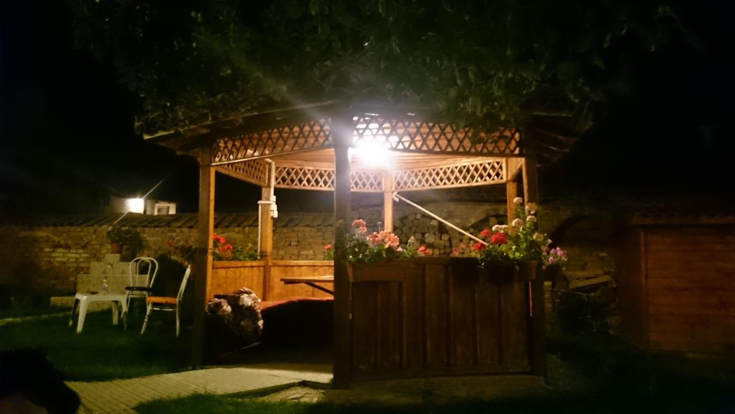 Guest House Tsenovi