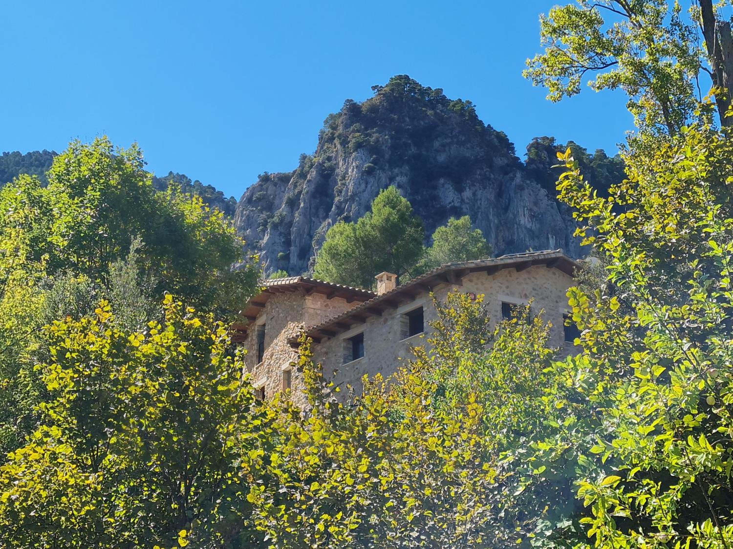 La Casa Encantada Guest House