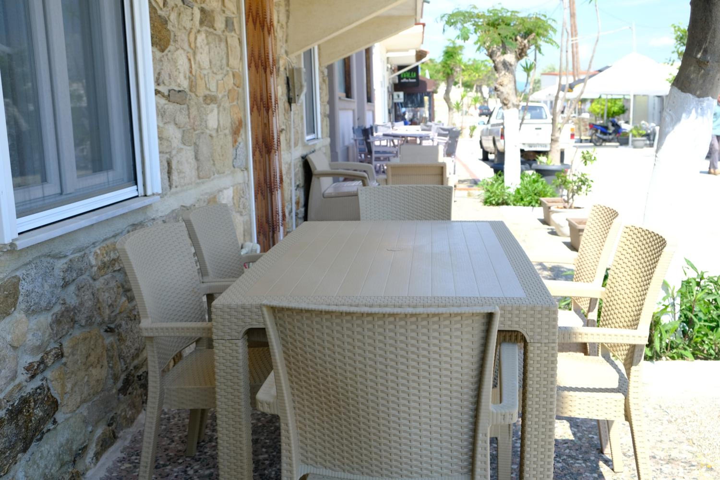 MangoSeaview Home