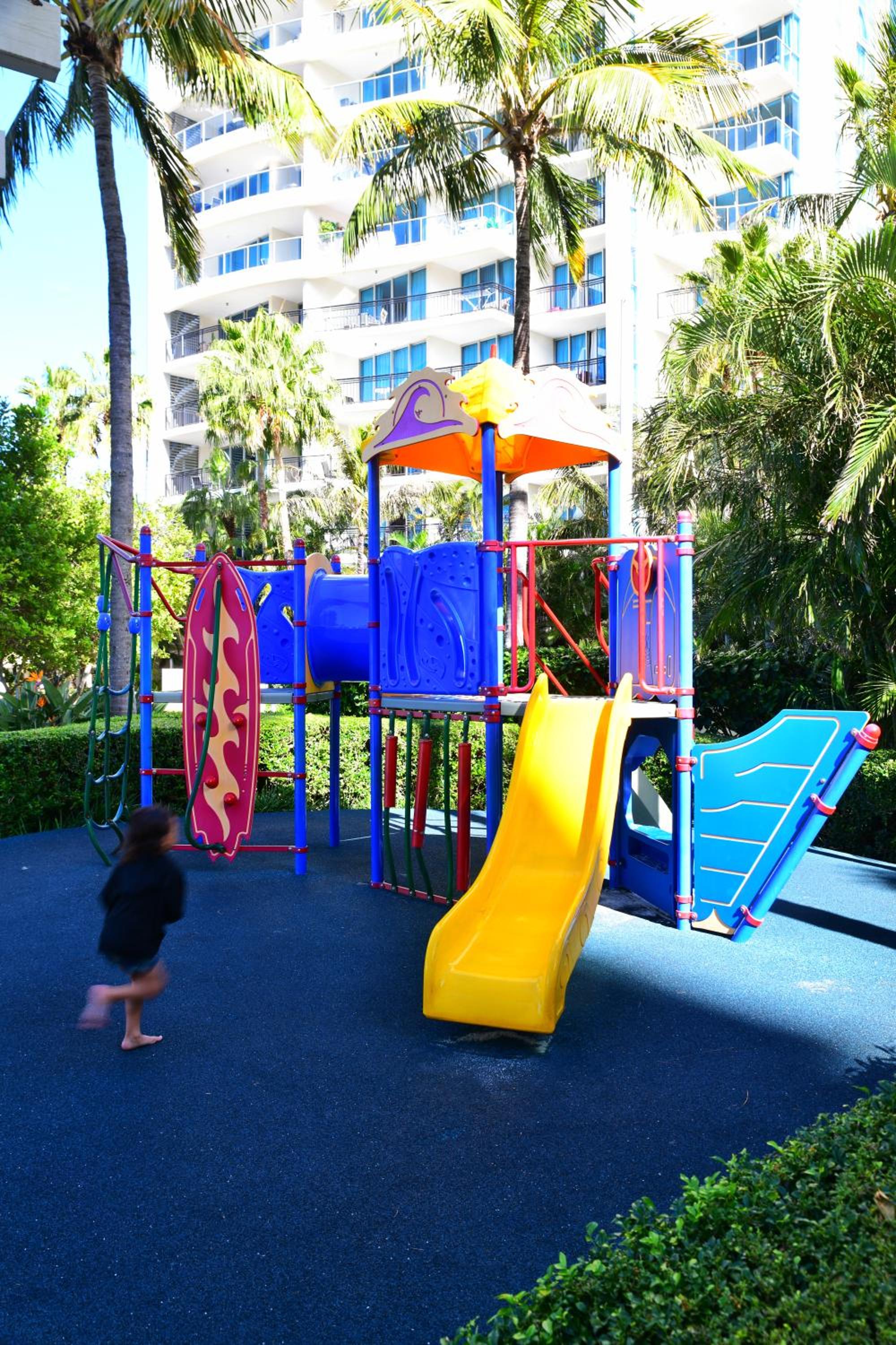 Stunning Apartment Best Ocean Views Surfers