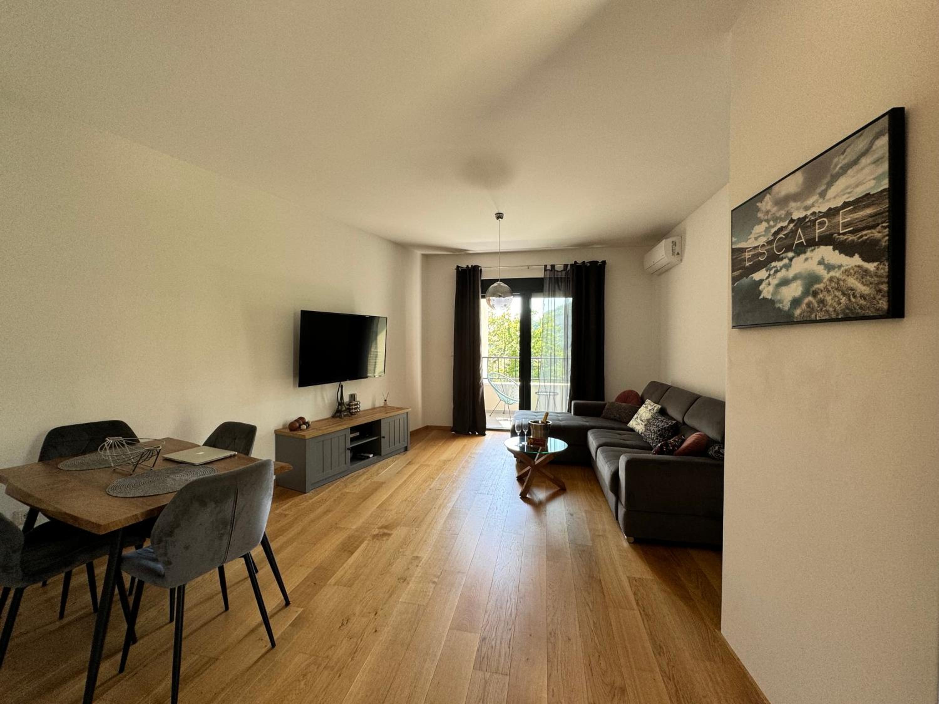 SeaWolf Apartment