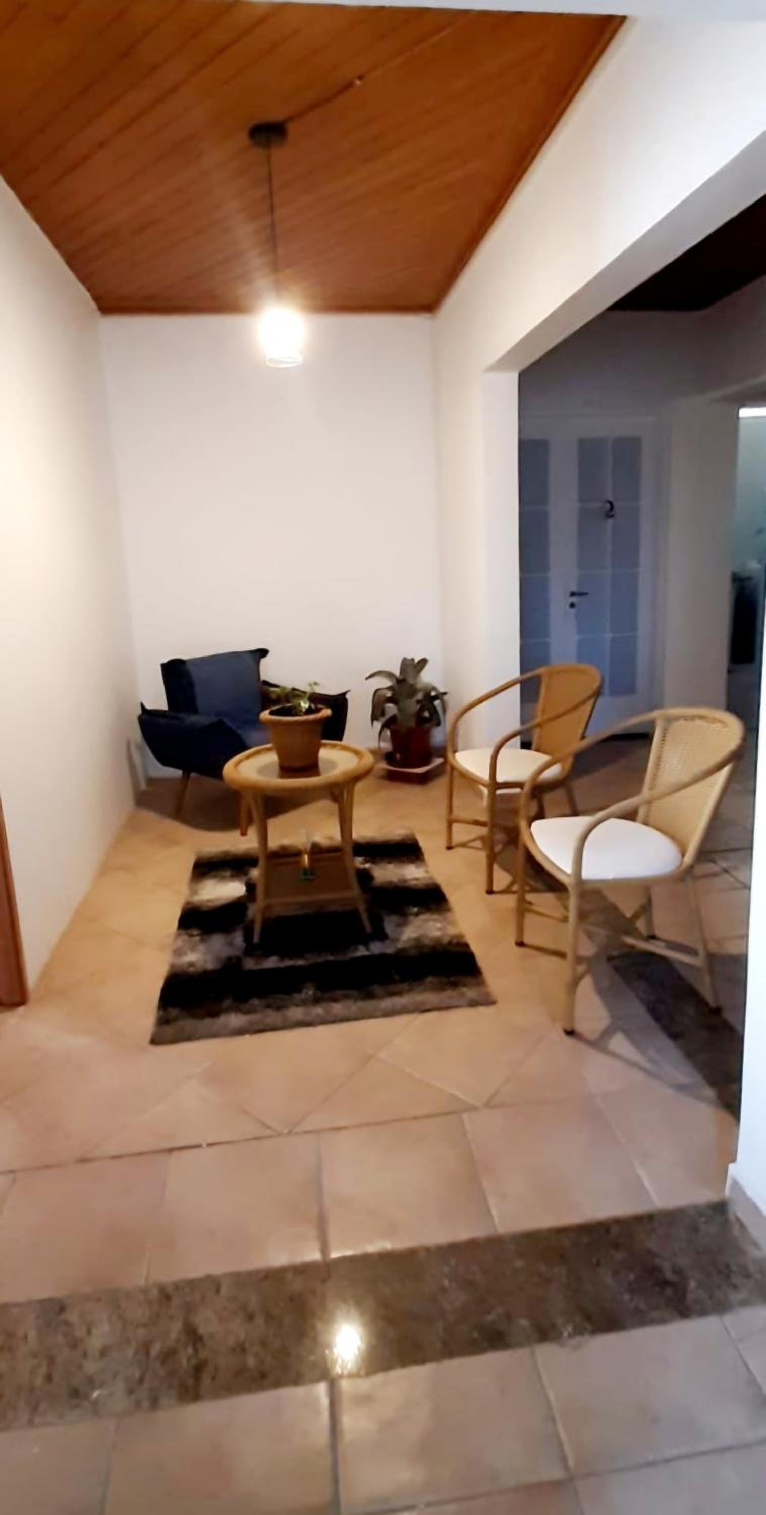 Uma casinha rosa no Pacaembu